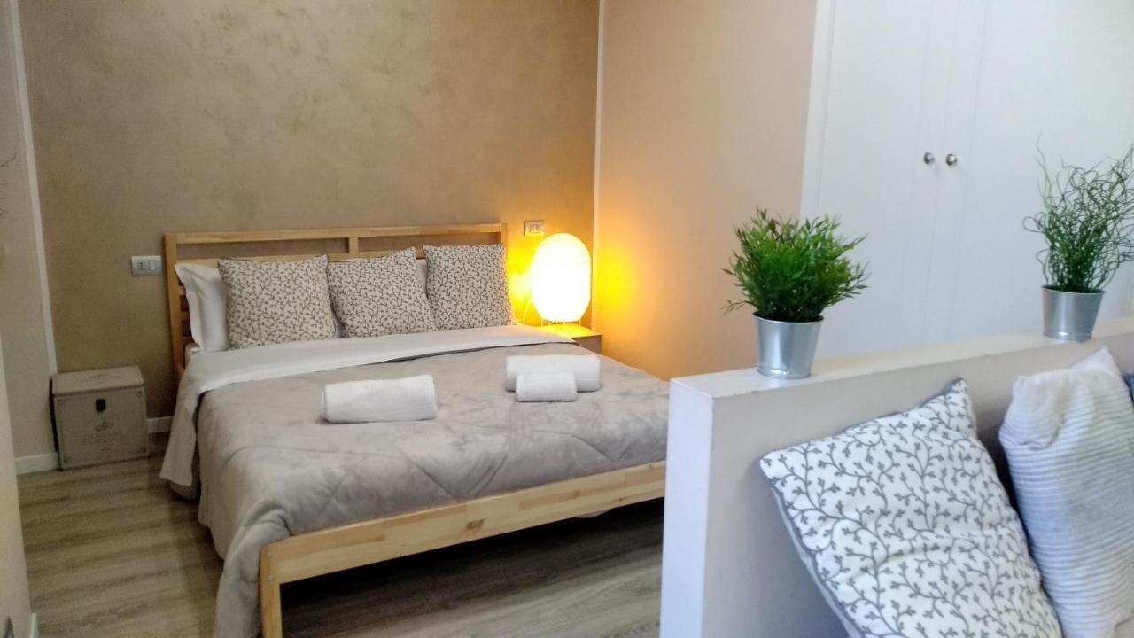 Marconi Rooms Loggia Delle Erbe Verona Luaran gambar
