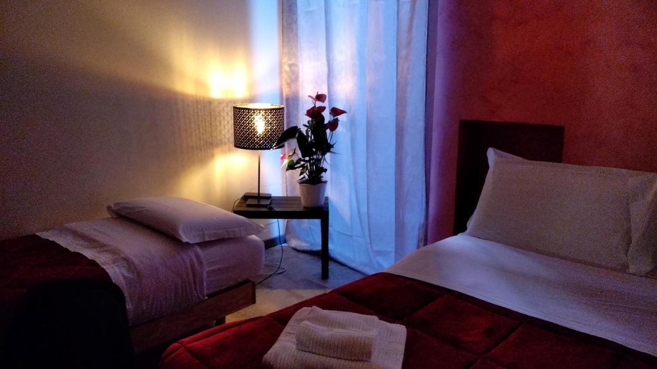Marconi Rooms Loggia Delle Erbe Verona Luaran gambar